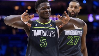 爱游戏在线-火箭险胜森林狼！爱德华兹缺阵，杜兰特轰39+4+7，全场最佳